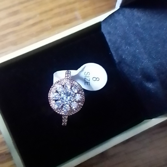 Ring - Picture 2 of 4